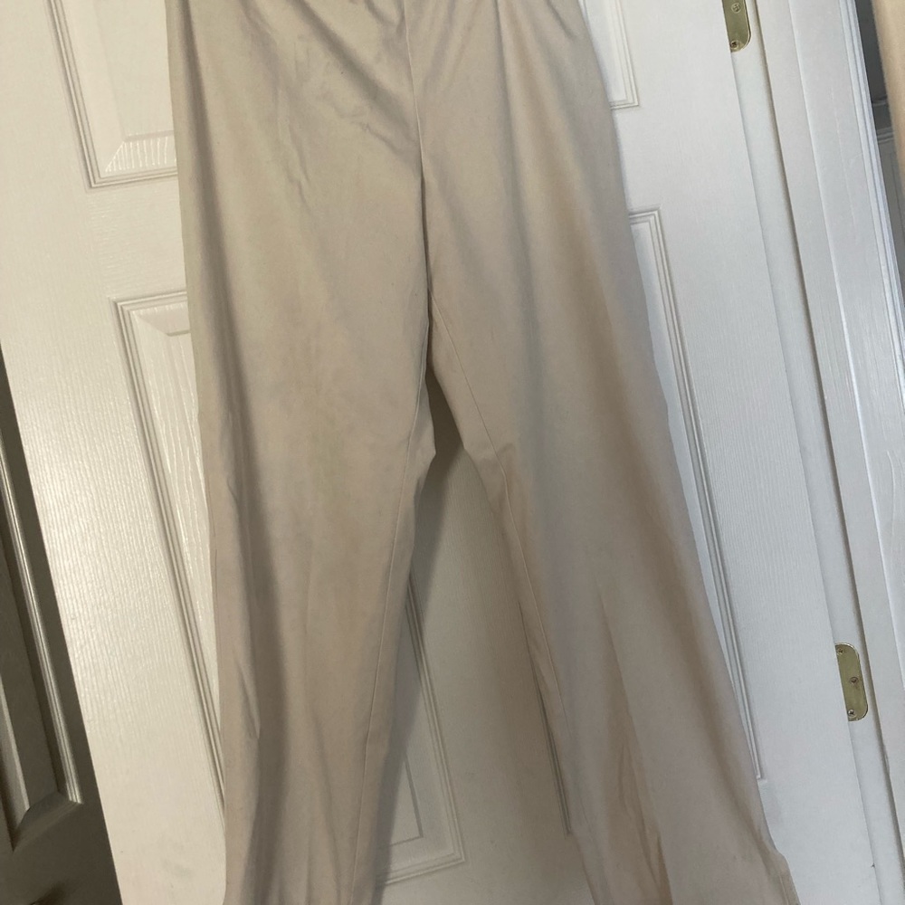 Eileen Fisher Pants gently used. Cream cotton